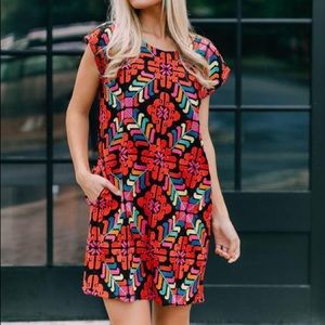 NWT J. MARIE MCKENNA EMBROIDERED DRESS - BLACK